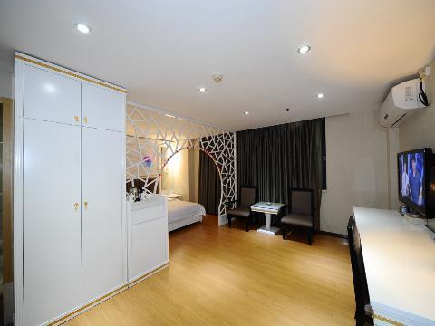 Super 8 Guangzhou Railyway Station Hotel Ngoại thất bức ảnh